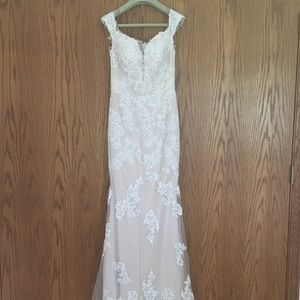 Gigi prom dress size 6